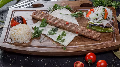 Marjon Milliy Taomlar Urfa kabob menyu rasmi